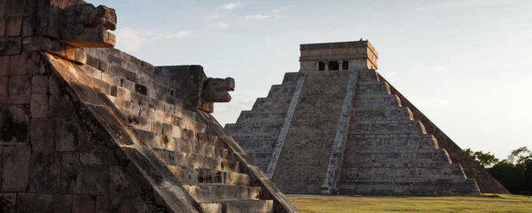 site archéologique maya pendant une excursion Chichen Itza